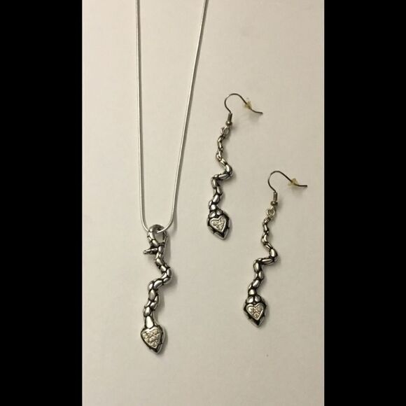 Silver Cobblestone & Rhinestone Snake Necklace Set - Picture 1 of 1